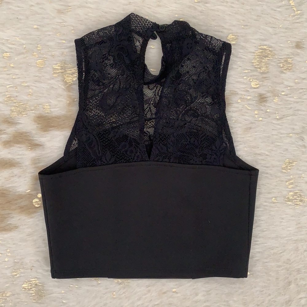 Fora Black Crop Top High Neck Lace - Picture 5 of 8